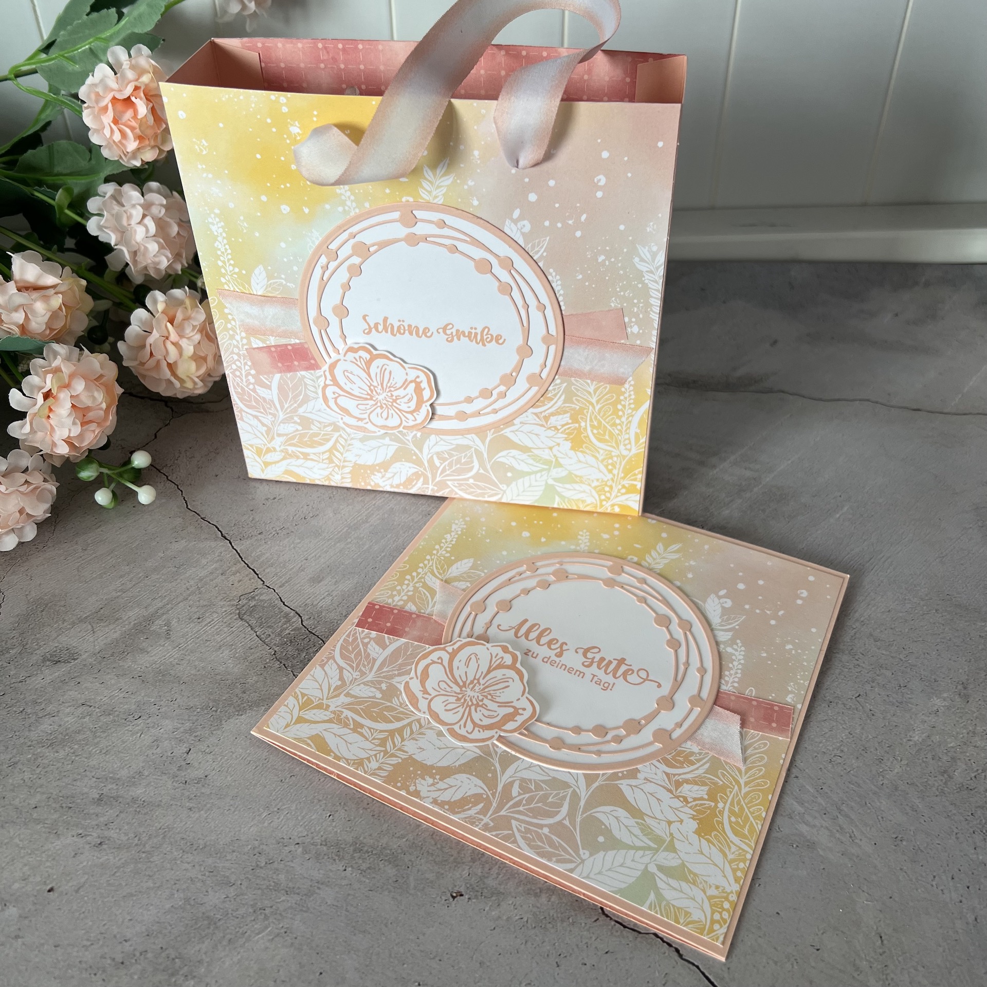 02.03.23 - Tasche und Karte 1.jpeg